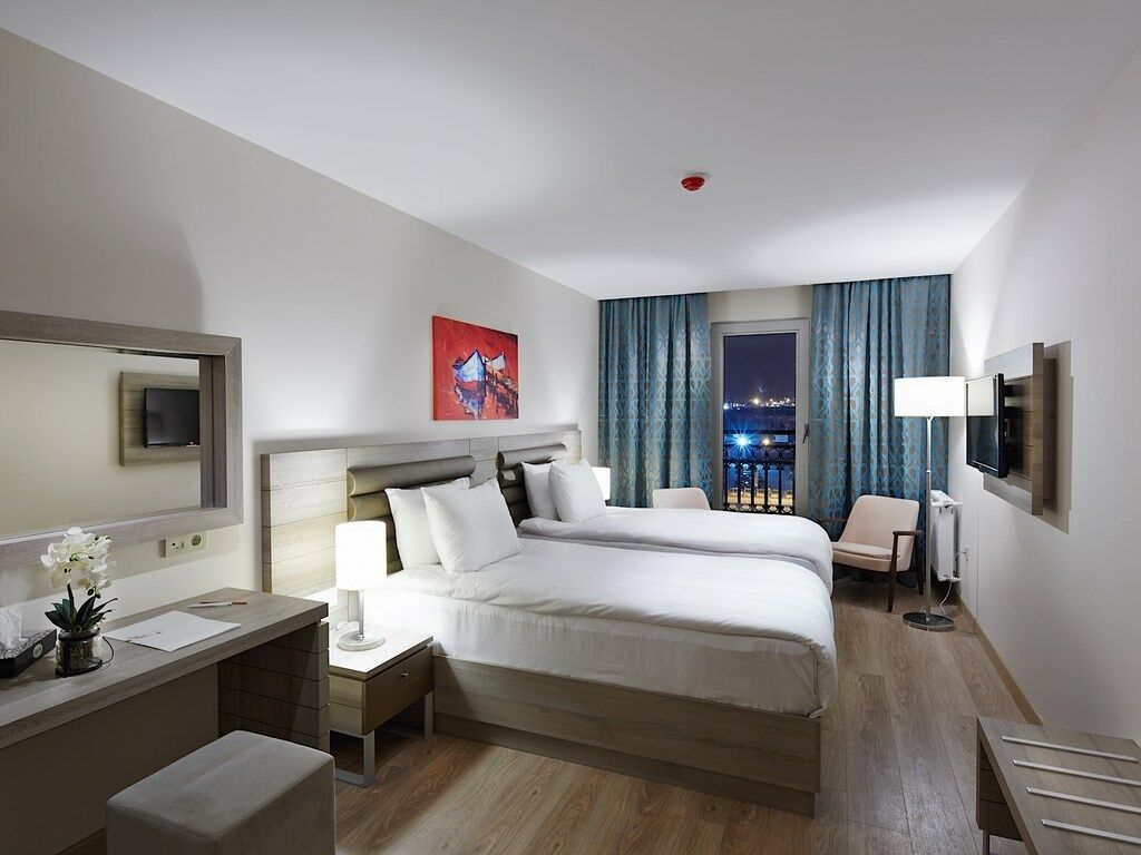 Rox Hotel Aberdeen By Compass Hospitality Exterior foto